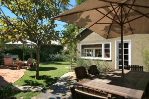 California Bungalow in Wilshire Vista